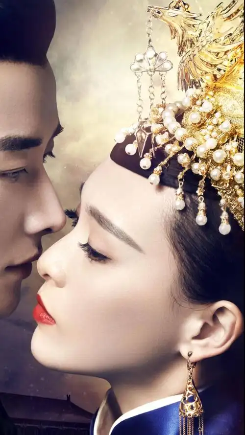 唐嫣罗晋拍戏各种甜蜜互动,网友直呼快点走进婚姻殿堂