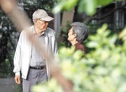 年过花甲性未老 - 眷恋夕阳 - 眷恋夕阳