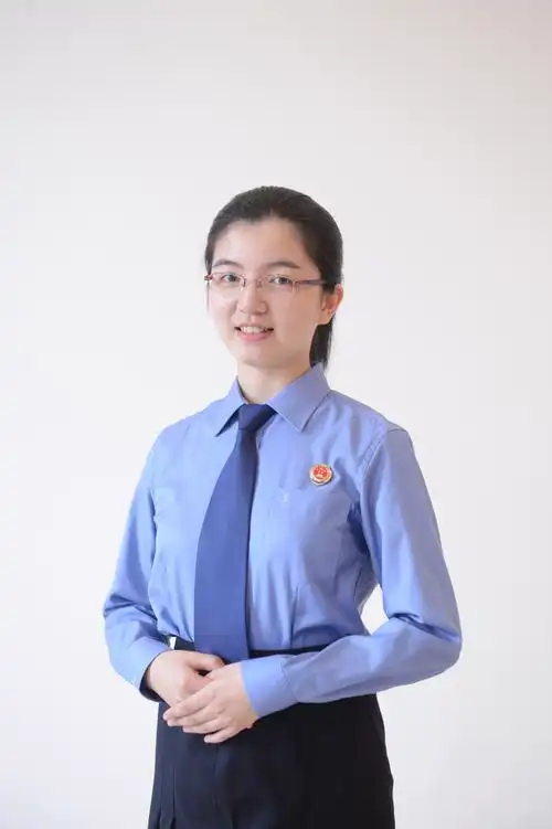 广州市荔湾区人民检察院第一检察部未检办公室干警,从事未检工作第四