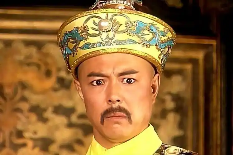 回顾张铁林三个孩子三个妈加入英国国籍66岁脚里安6个钢钉