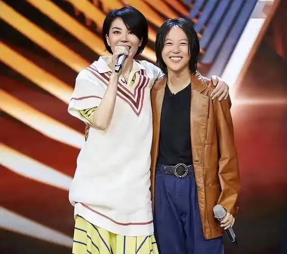 李亚鹏:我那"抽烟喝酒打麻将"的前妻王菲,竟是世上顶好的妈妈