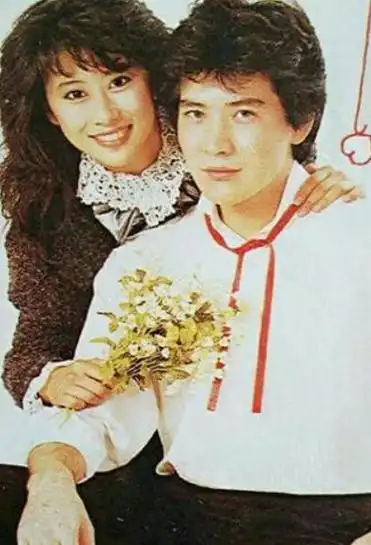 刘文正和费翔年龄差剧(61岁的费翔至今未婚原因没你想的那么简单)