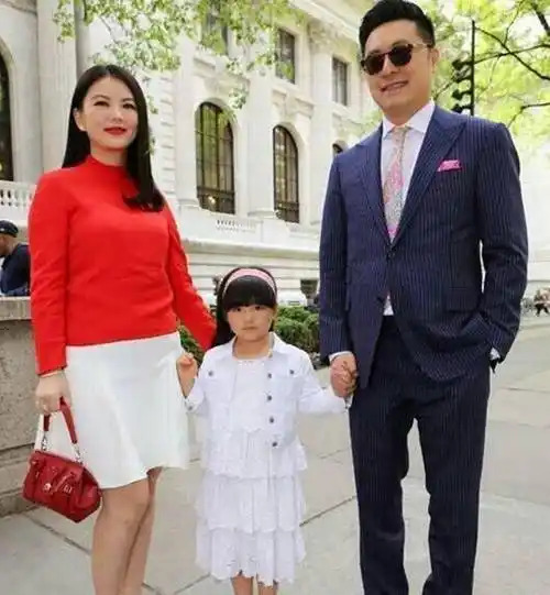 林心如晒女儿"黄金早餐"被批炫富,看到实物后,简直壕过王诗龄_生活