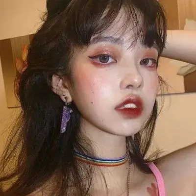 沐淮女生头像愿喜