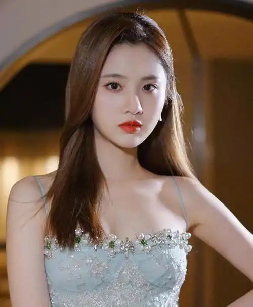 杨幂|张慧雯|周冬雨|赵丽颖|女明星_网易订阅