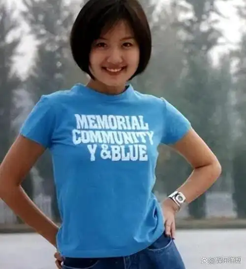 童星蒋小涵嫁圈外丈夫36岁大龄生子家庭事业双丰收