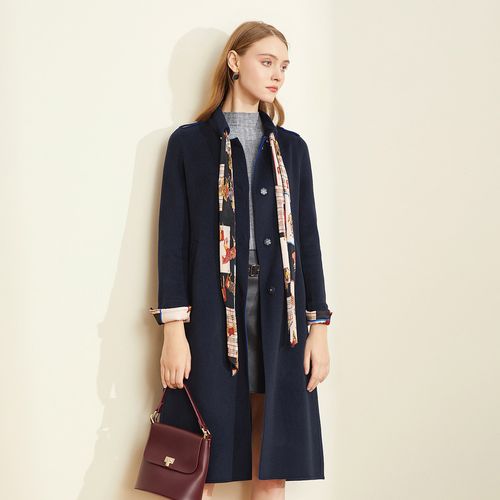 商场同款秋冬丝巾饰优雅气质百搭质感收腰中长女式大衣