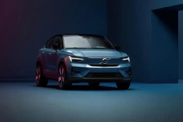 近日,沃尔沃旗下全新纯电动车c40正式上市,新车的价格与此前预售价