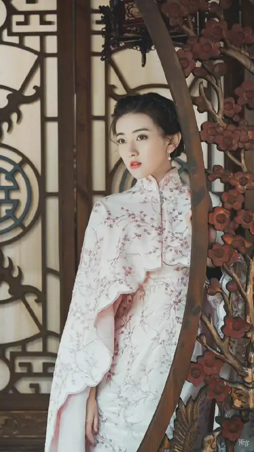 梁洁旗袍半永久吧