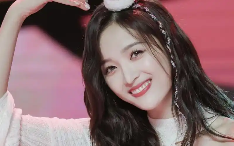 coincidence_吴宣仪