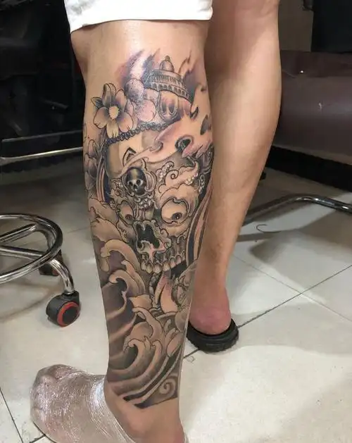 小腿嘎巴拉1纹身图片_腿部纹身图案