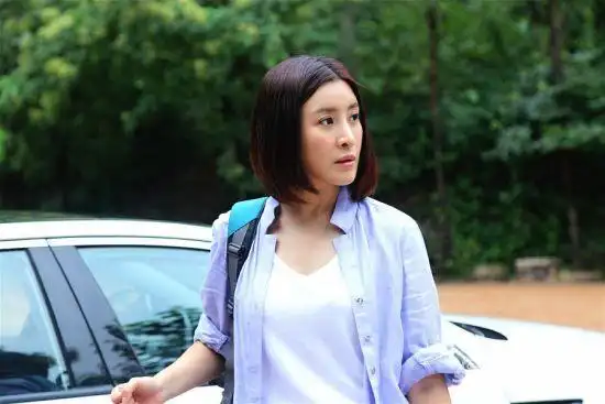 王雅捷主演的电视剧《马向阳下乡记》近日在中央电视台一套黄金档热播