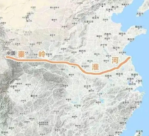 在中国南北两方之间隔着一条地理线——著名的"秦岭-淮河线",它还有