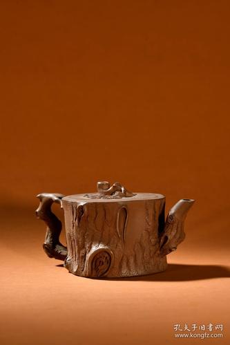 旧藏 "陈鸣远"款 紫砂老料树桩形茶壶.