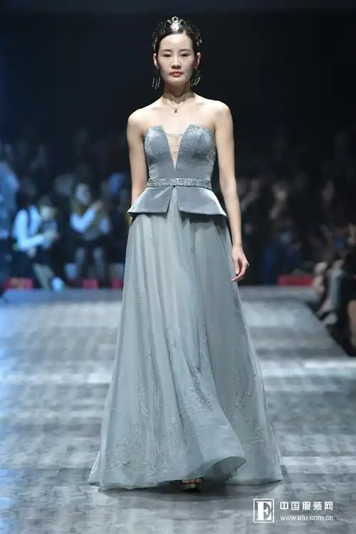 产业生态共荣共享 各具特色尽展华彩本次展览更是丝绸服装,丝绸家纺