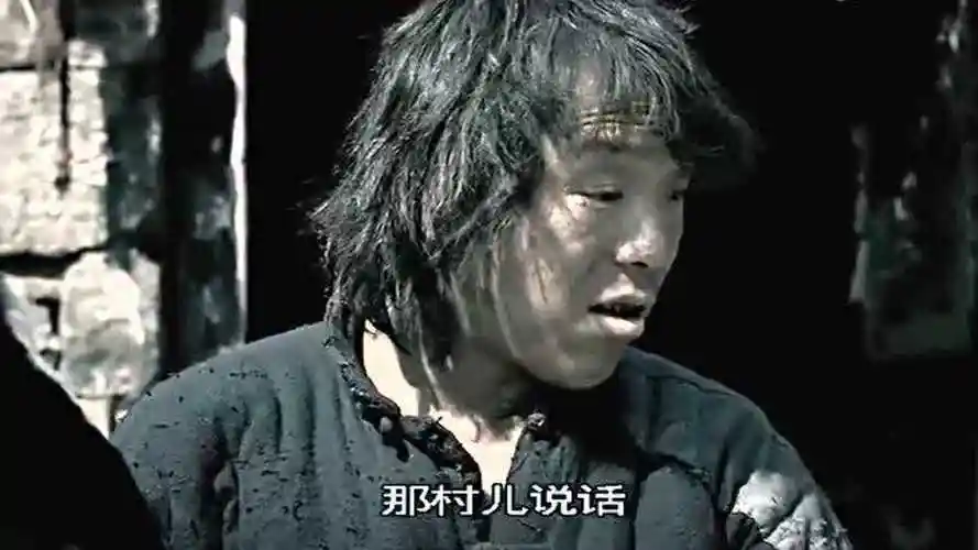 斗牛:黄渤经典表情包出现了,戏里黄渤得到八路牛,笑的一脸娇羞