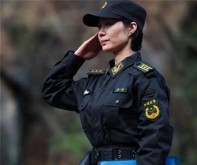 中国女特警雷敏:57秒徒手攀登5层高楼,纪录至今还无人打破