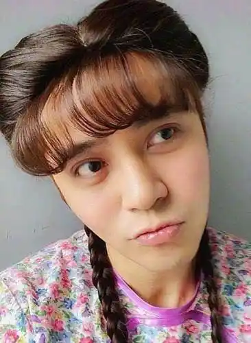 看这张陈晓男扮女装的照片!有网友表示这张照片是陈晓在《那年花