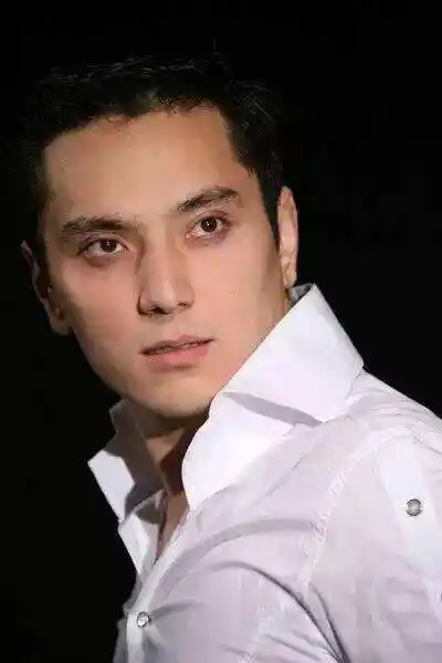 哈萨克十大帅哥,迪玛希能排第几?第一名比他帅吗?