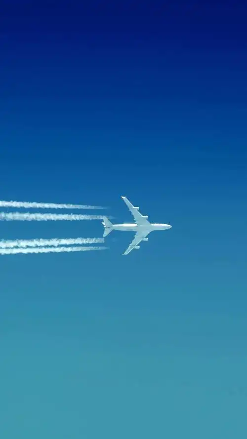 唯美意境,唯美,天空,飞机,白云,手机壁纸唯美天空飞机写真