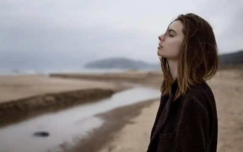 壁纸 悲伤的女孩,黑色外套 1920x1200 hd 高清壁纸, 图片, 照片