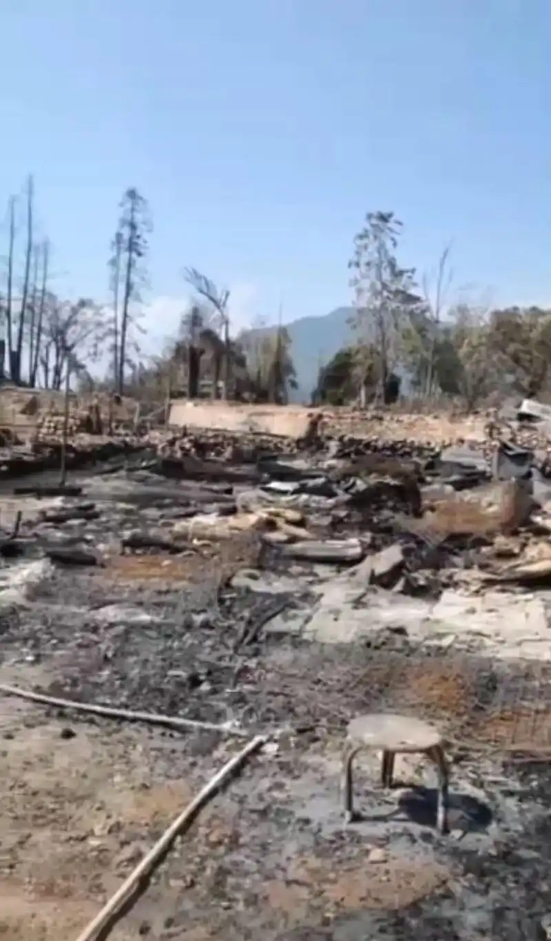 从"最后的原始部落"翁丁佤寨大火,引发对传统村落发展的思考