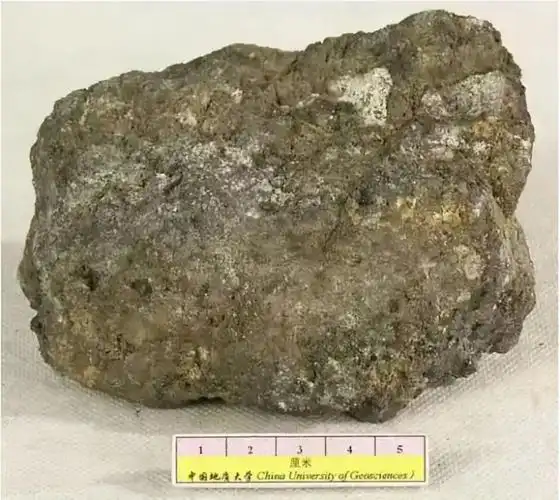 25张照片教你快速分辨金属矿石建议收藏