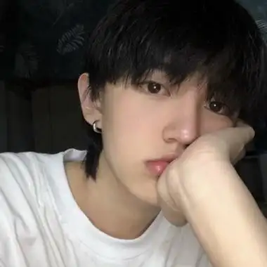 30岁帅哥头像阳光帅气酷-男生头像 - 壁纸之家