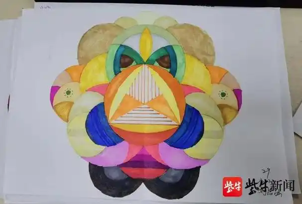 惊艳!这些初中生设计的"轴对称图形"美出新高度