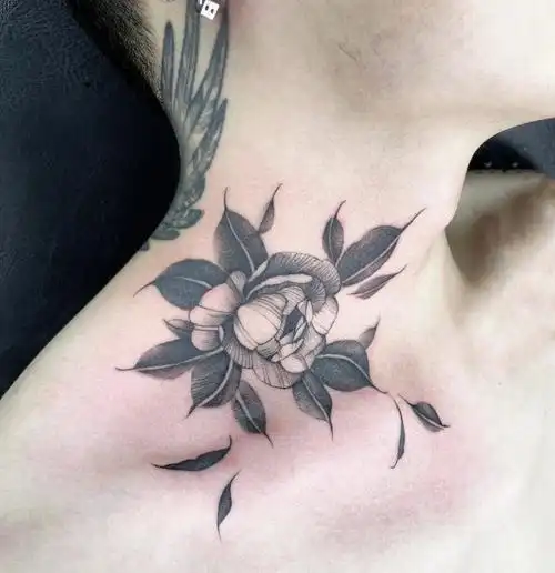 素花纹身脖子纹身单针纹身梵刺青