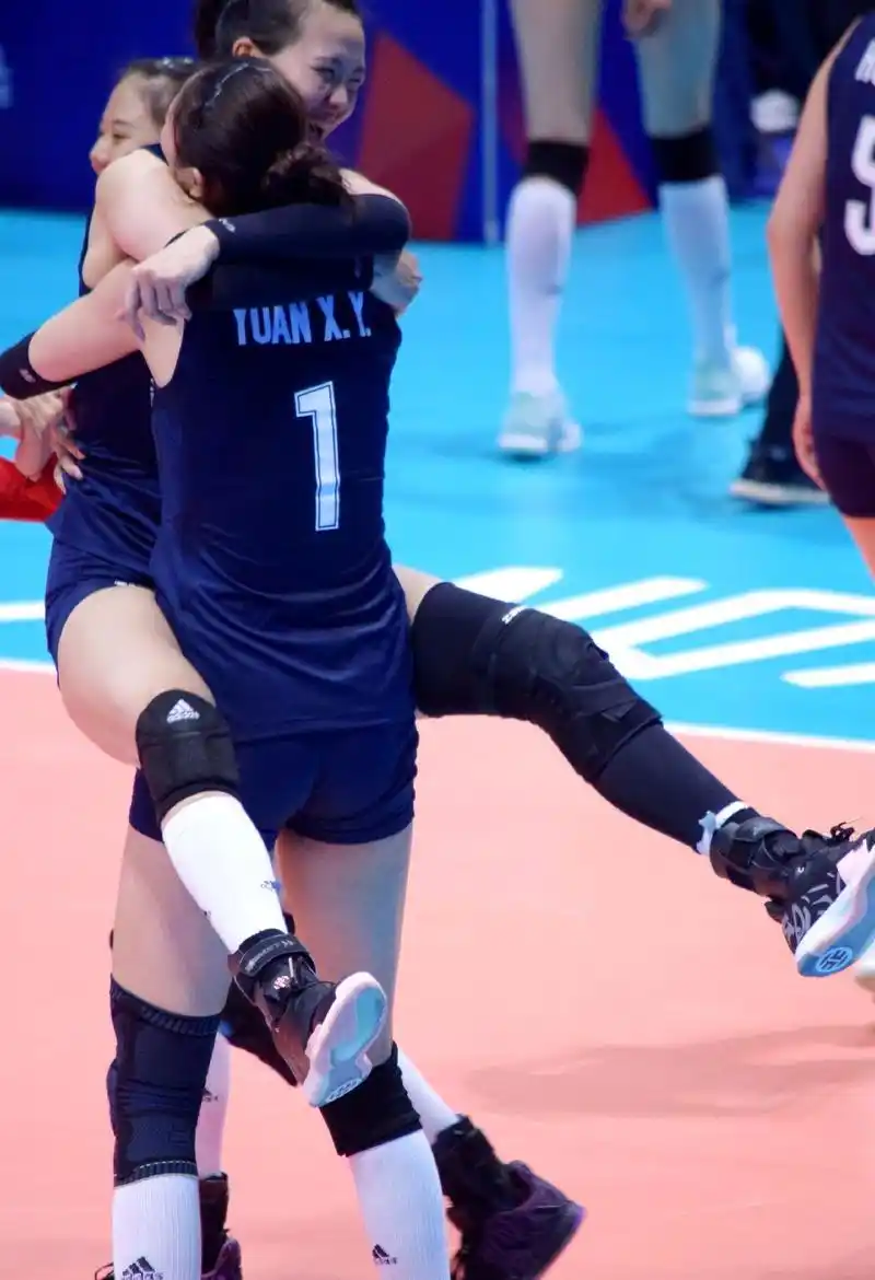 趣说排球:袁心玥之"苹果树"的由来,以及挂在枝头姐妹们!