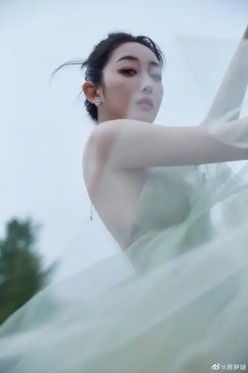 蒋梦婕白到发光##蒋梦婕气质