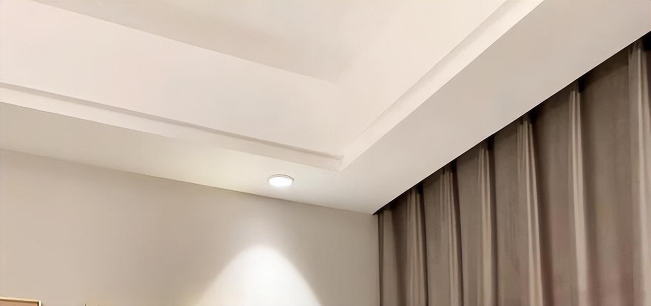 双眼皮吊顶的类型