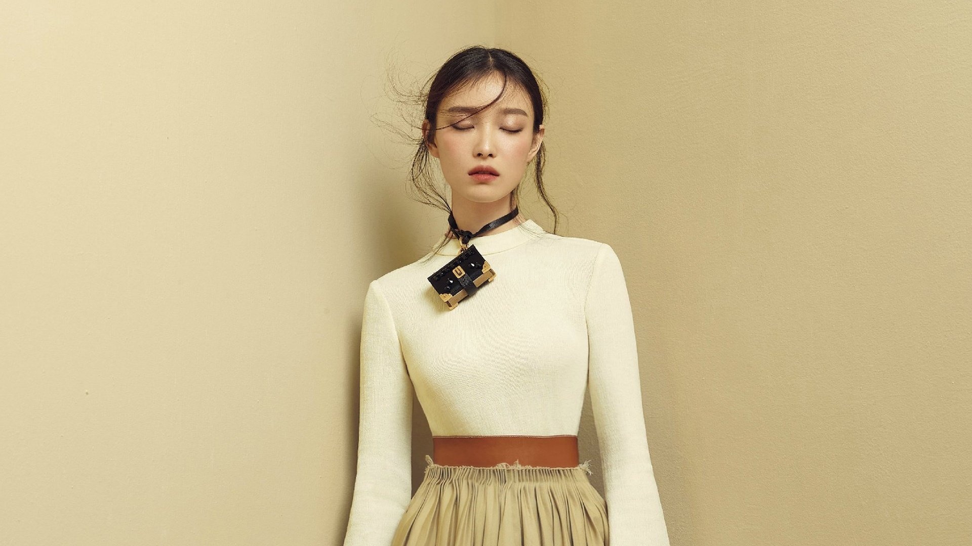 倪妮明星风尚壁纸3