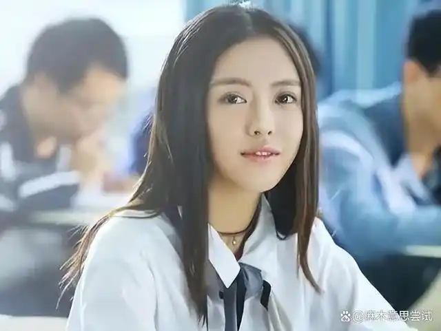 蔡文静从"小透明"到"霸屏女主" 努力后成为了《浪姐5》话题王