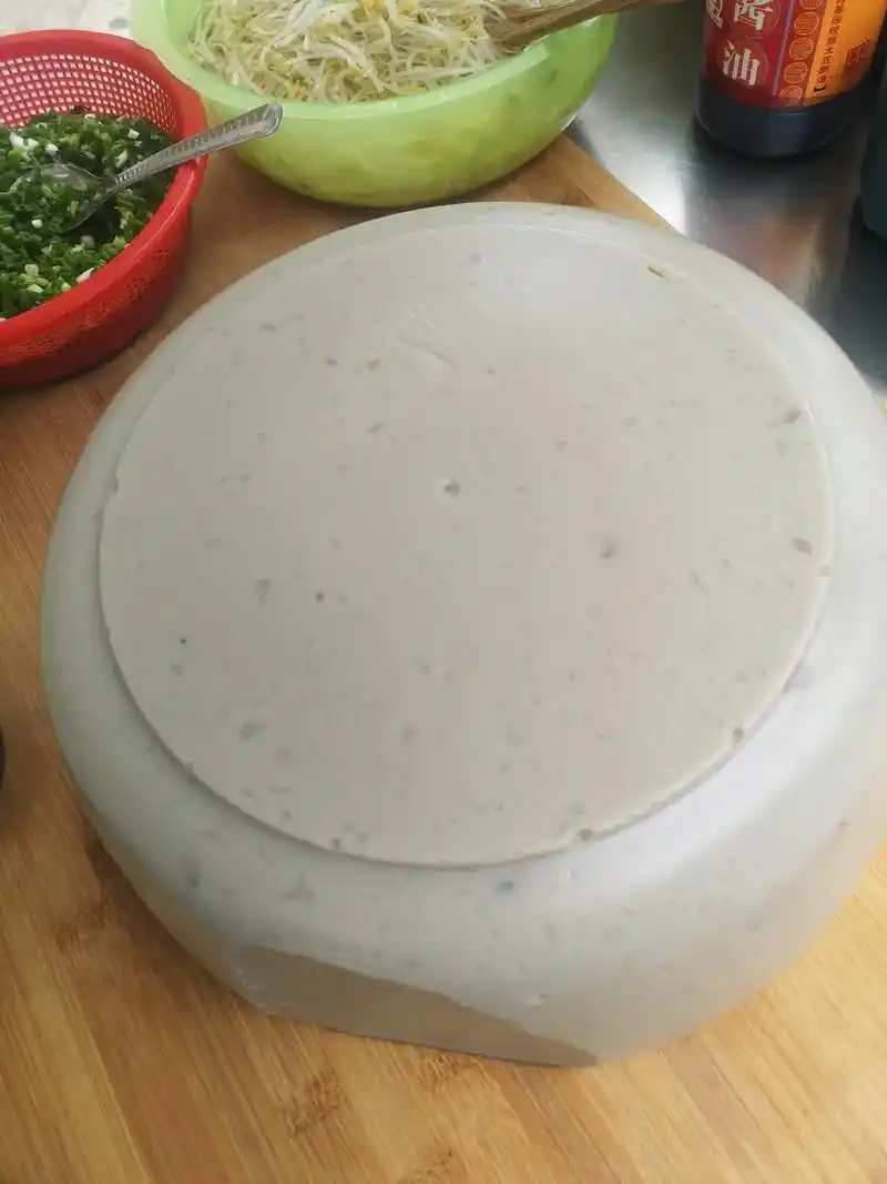 马家湾金港城纯手工材火做的团溪西坪豌豆凉粉正式开始营业,欢迎 - 抖