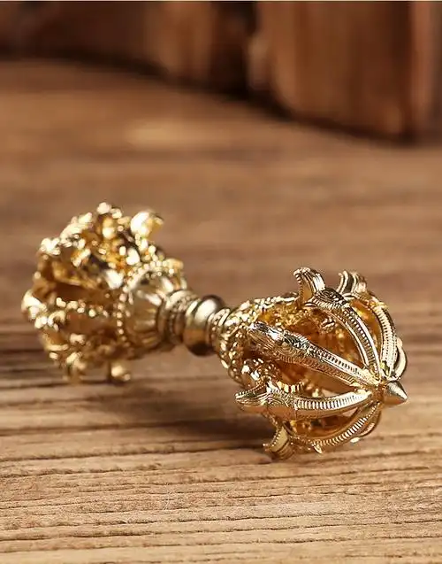 铜加厚九股金刚杵尼泊尔工艺品密宗法器雕刻莲花藏式降魔杵摆件 铜九