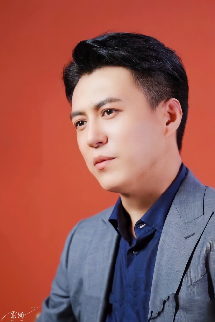 演员靳东##靳东林深见鹿