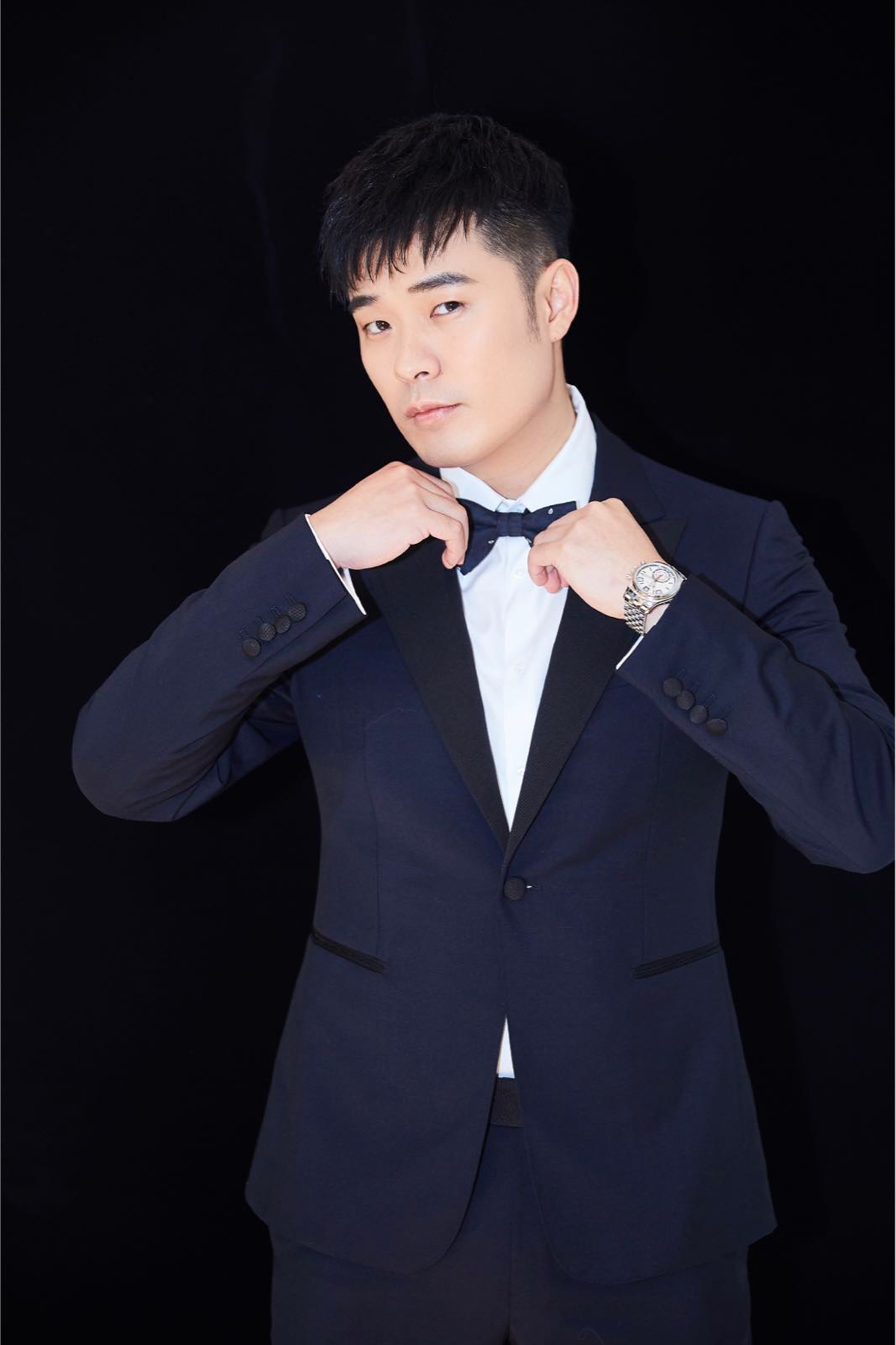 陈赫出席活动造型简约帅气爱情公寓回归传递无限欢乐