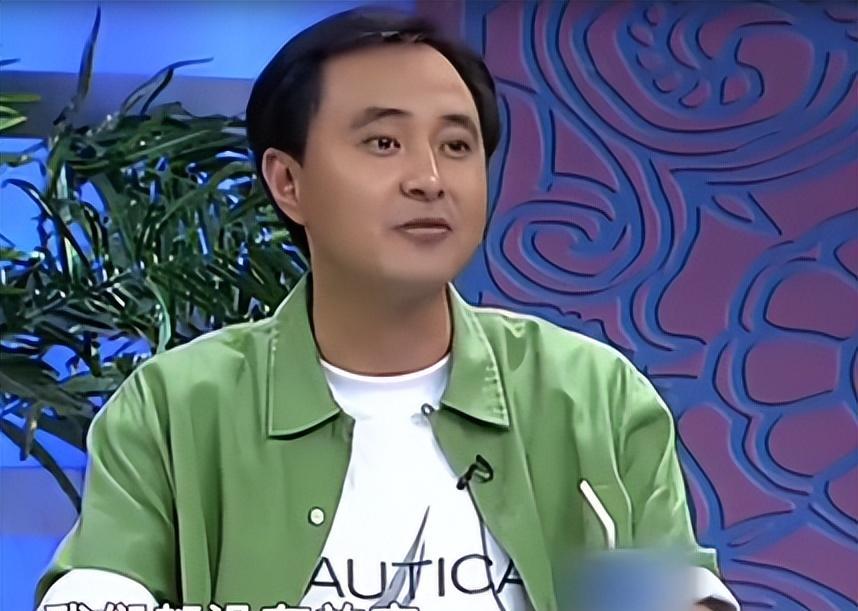 萨日娜丈夫潘军花8块钱娶到老婆,为成全妻子事业甘当"家庭煮夫"_因为