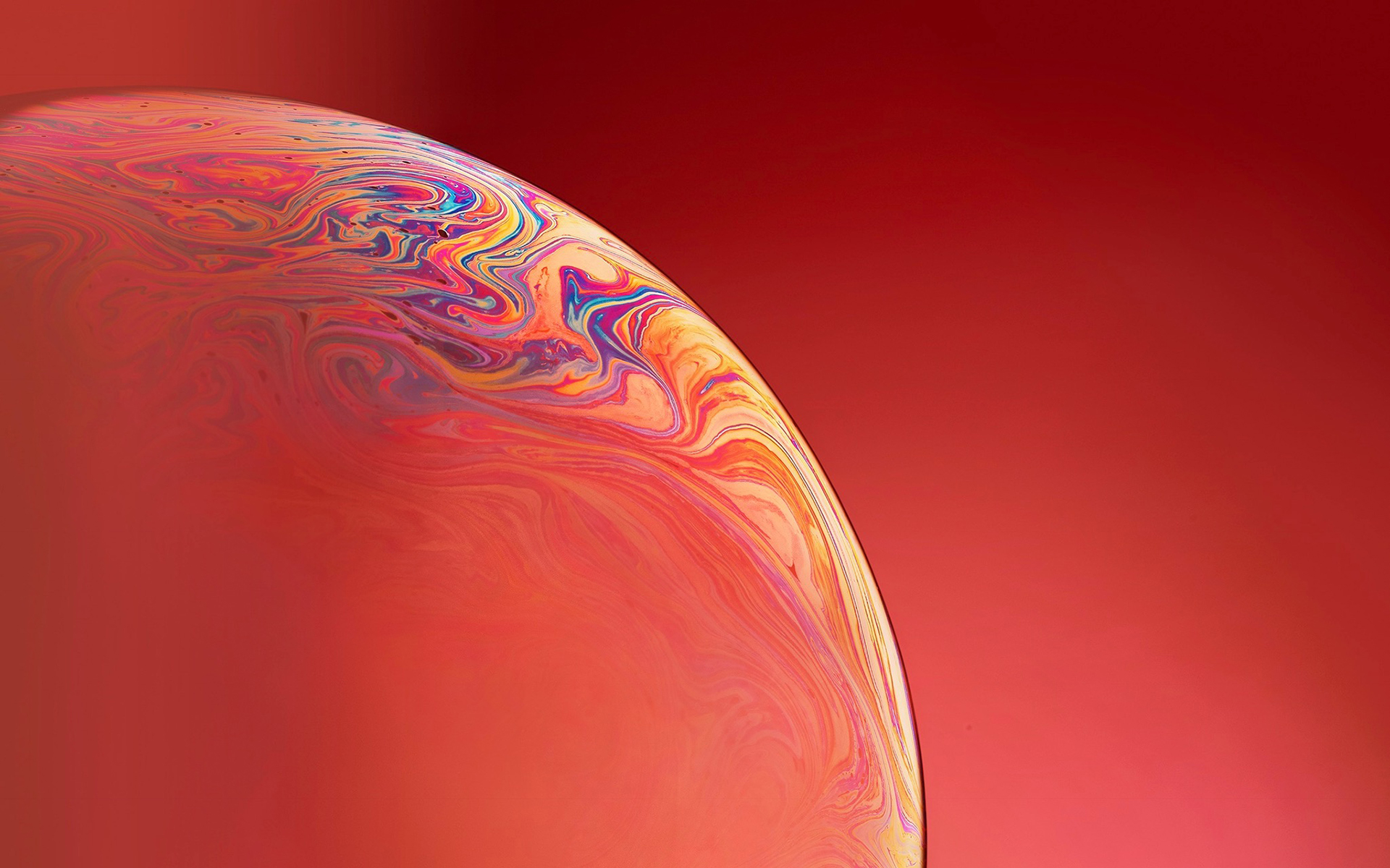 当然肯定增加了不少新功能,那么最先惹人注意的就是最新的iphone壁纸