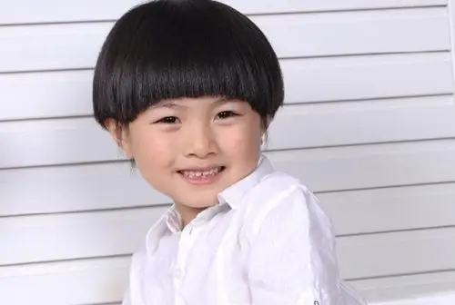 孙天宇长大后的照片 孙天宇的爸妈照片