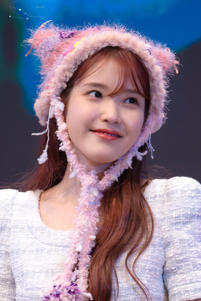 r#  onlyu美图–240315 iu 线下签售高清饭拍