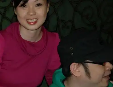 刀郎离婚30载,前妻求和失败含泪说:他住豪宅,我却啥也没得