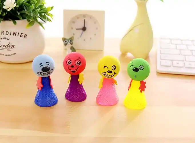 弹跳精灵 弹跳小人跳跳人新奇特创意小朋友礼物热销娃娃玩具批发