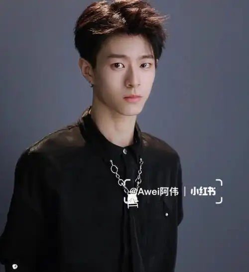 男生痞帅偏分发型!纹理感十足!