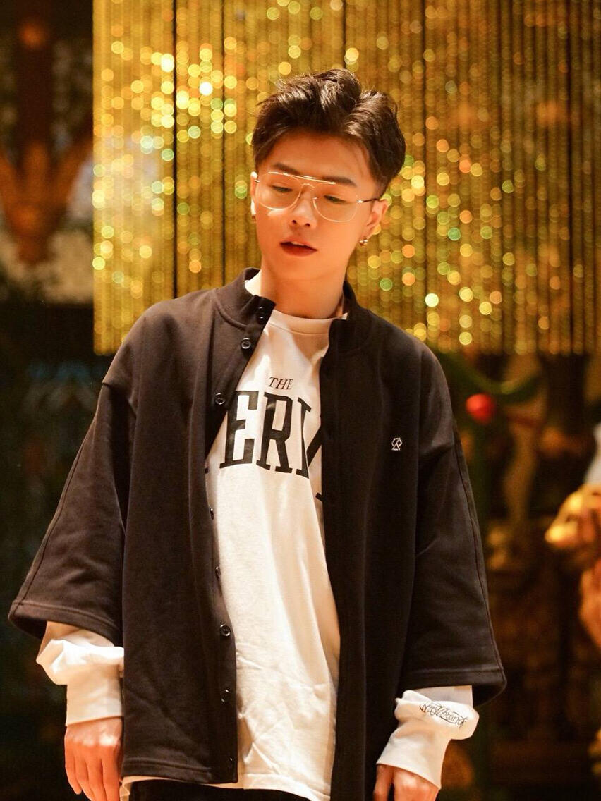 这就是街舞童颜大神王子奇