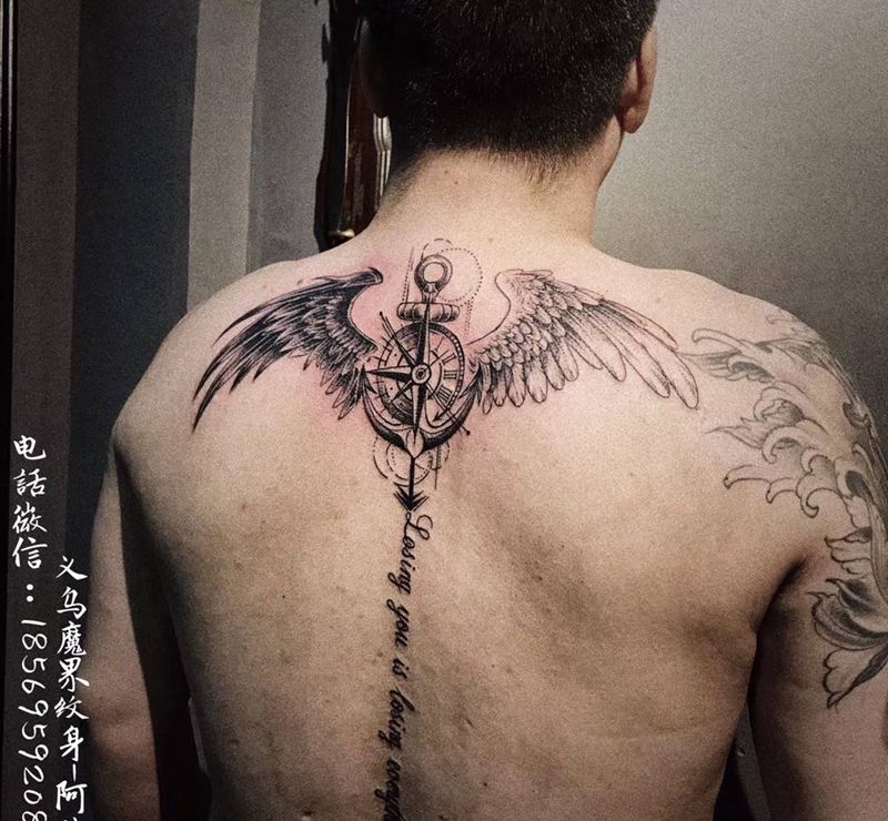 恶魔天使翅膀纹身图片_背部点刺欧美写实翅膀纹身图案