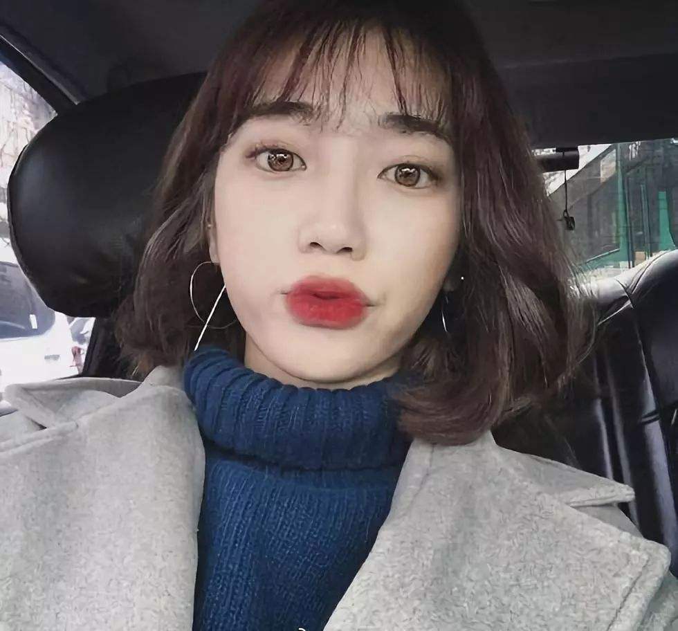 非常显脸小的几款发型让脸蛋变得精致超适合大脸女生