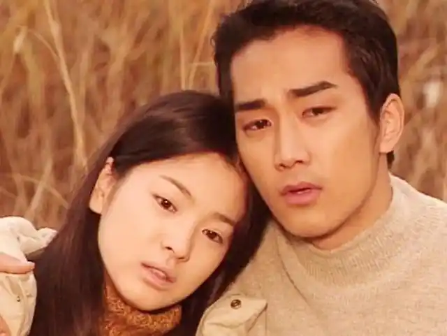 长相帅气身材棒的他,19岁就顺利踏入娱乐圈,开启演艺之路,真是人生